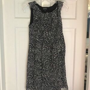 NWT ADRIENNA PAPEL Ruffle Front‎ Black Dress Size 6